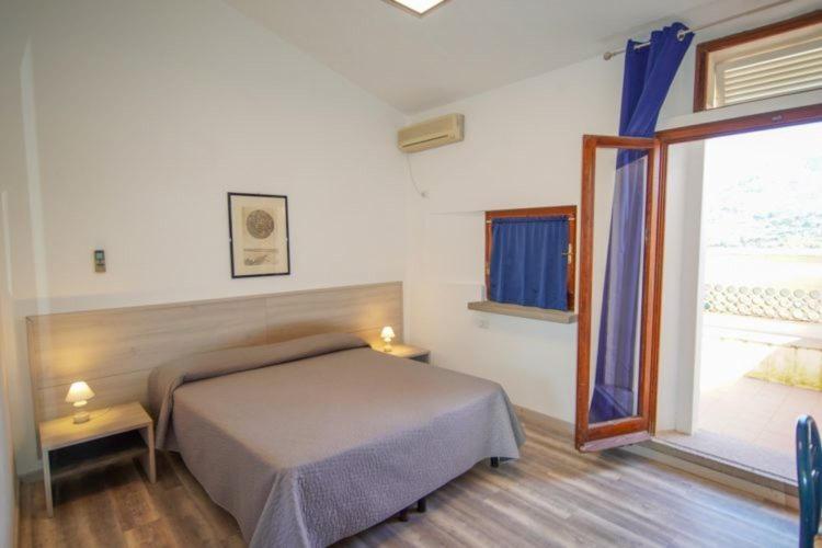 Hotel Capo Di Stella กาโปลิเวรี ภายนอก รูปภาพ