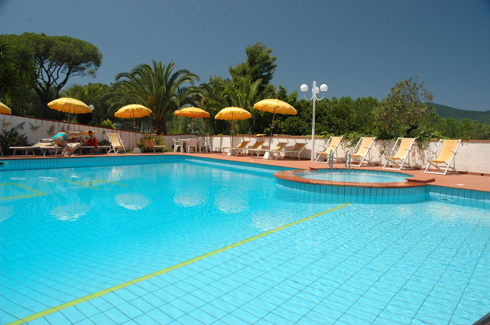 Hotel Capo Di Stella กาโปลิเวรี ภายนอก รูปภาพ