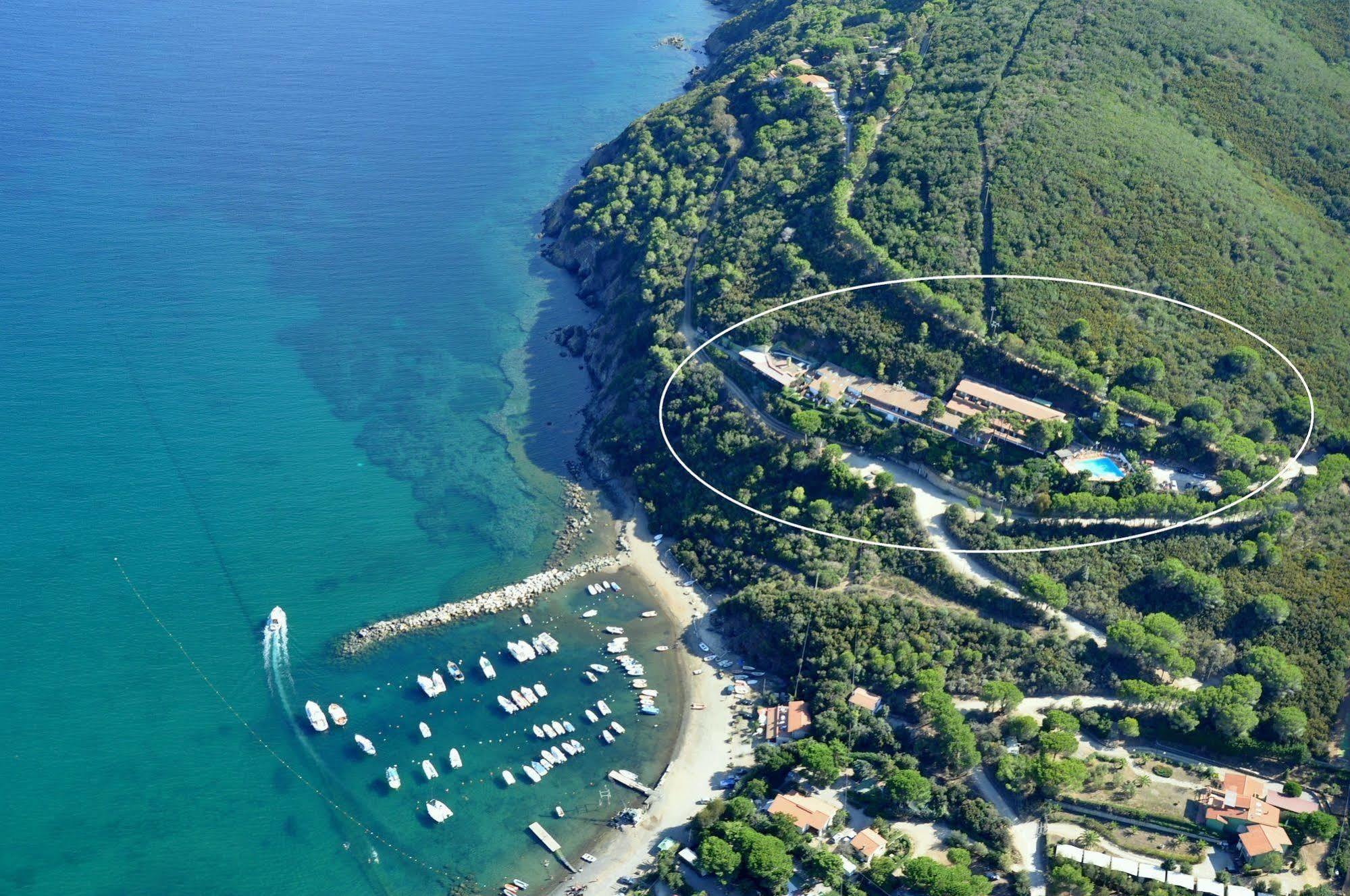 Hotel Capo Di Stella กาโปลิเวรี ภายนอก รูปภาพ