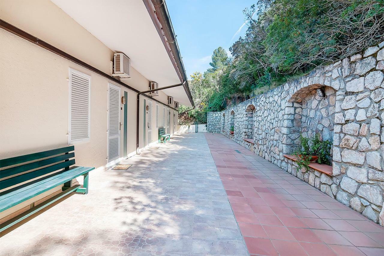 Hotel Capo Di Stella กาโปลิเวรี ภายนอก รูปภาพ